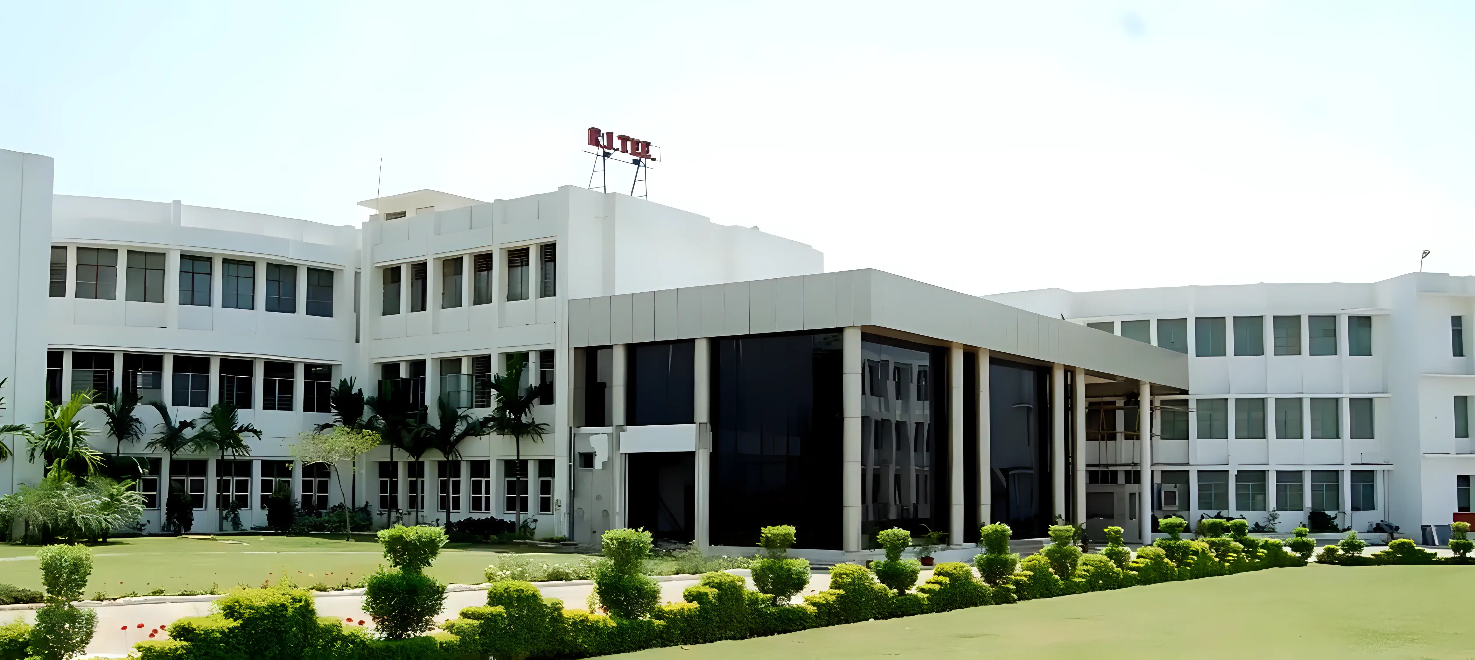 RITEE campus photo 2